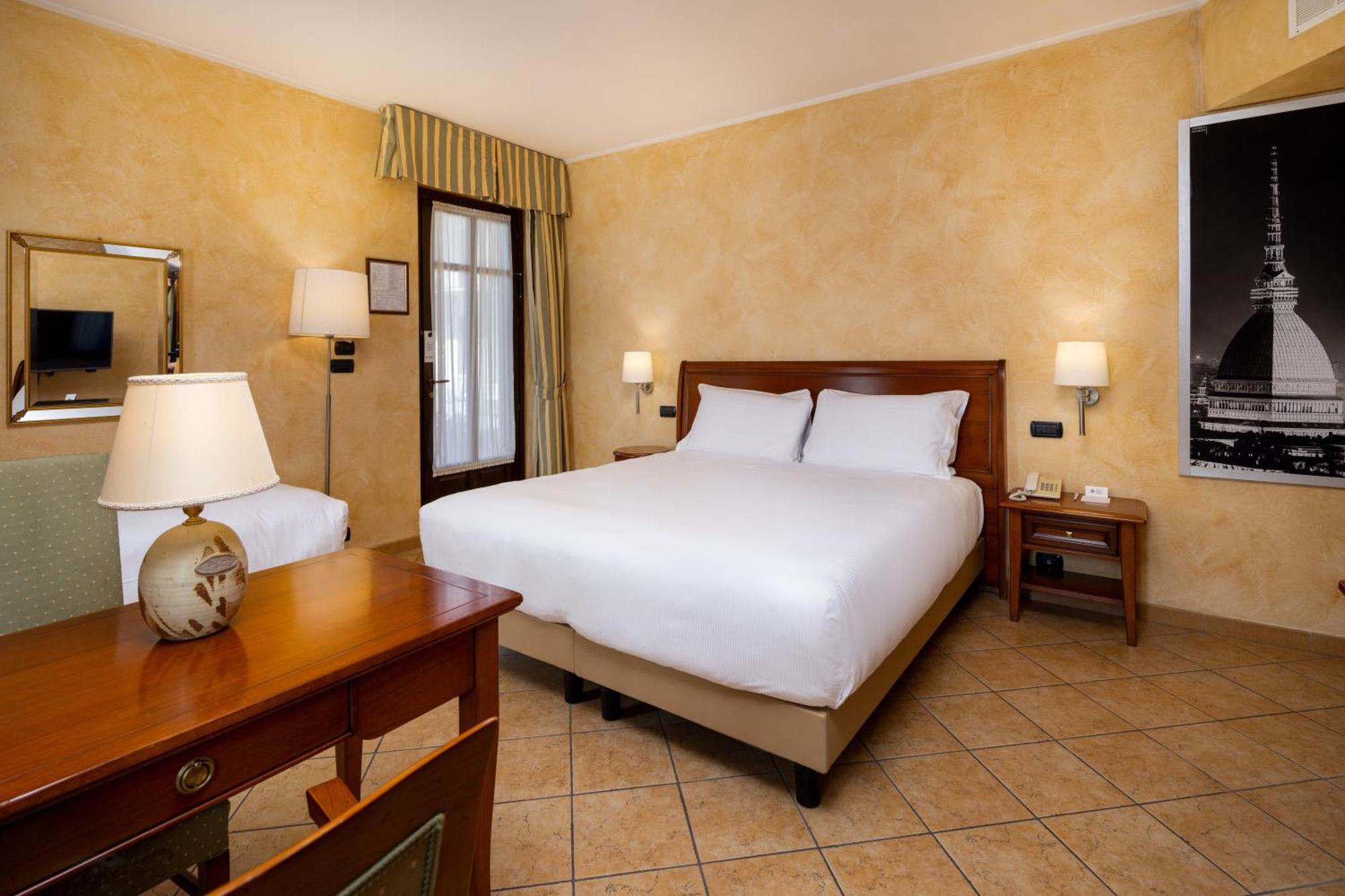 Best Western Plus Hotel Le Rondini San Francesco al Campo Ngoại thất bức ảnh