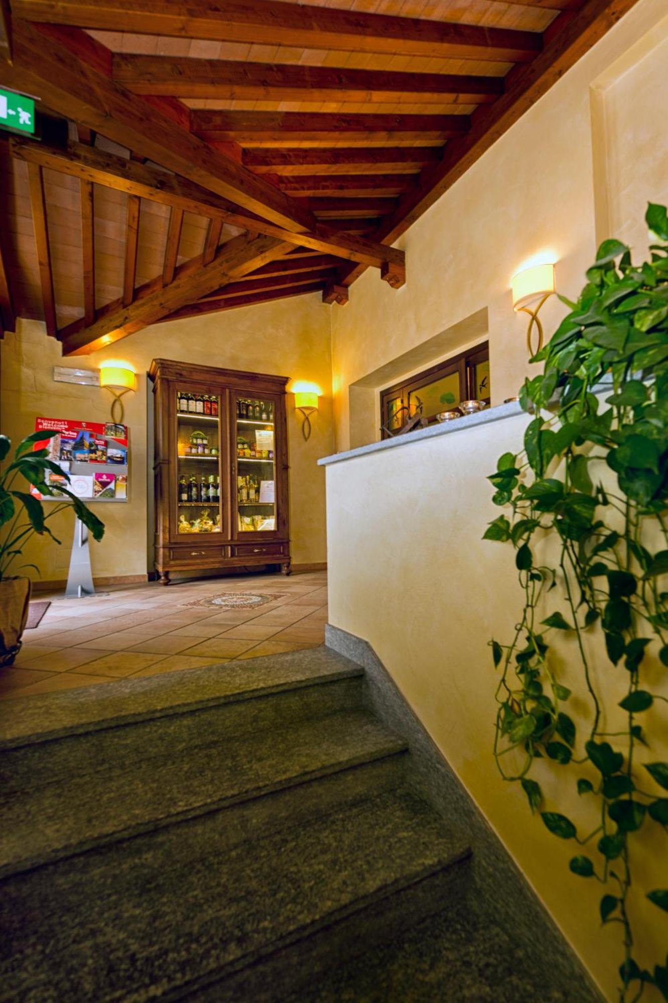 Best Western Plus Hotel Le Rondini San Francesco al Campo Ngoại thất bức ảnh