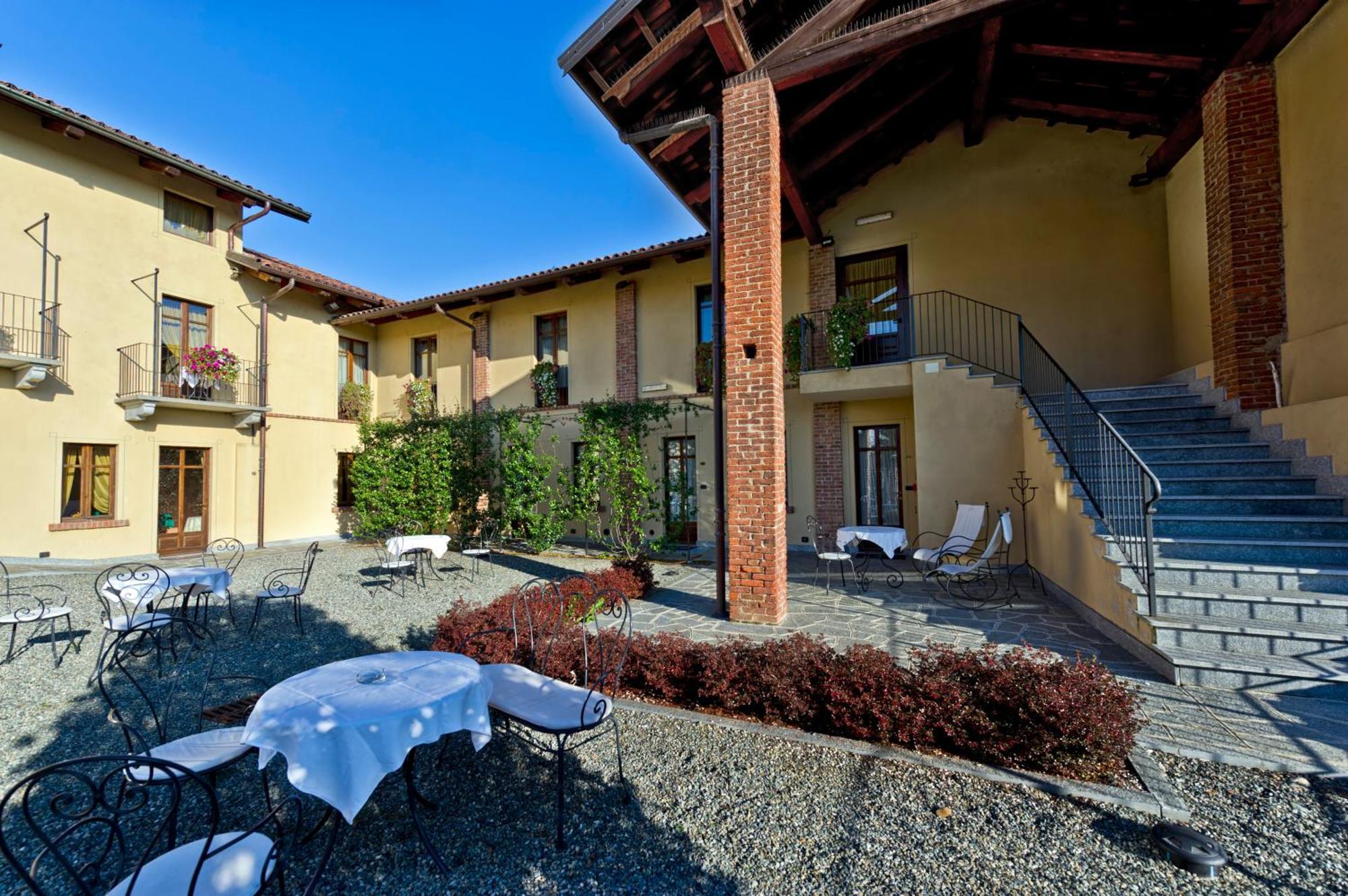 Best Western Plus Hotel Le Rondini San Francesco al Campo Ngoại thất bức ảnh